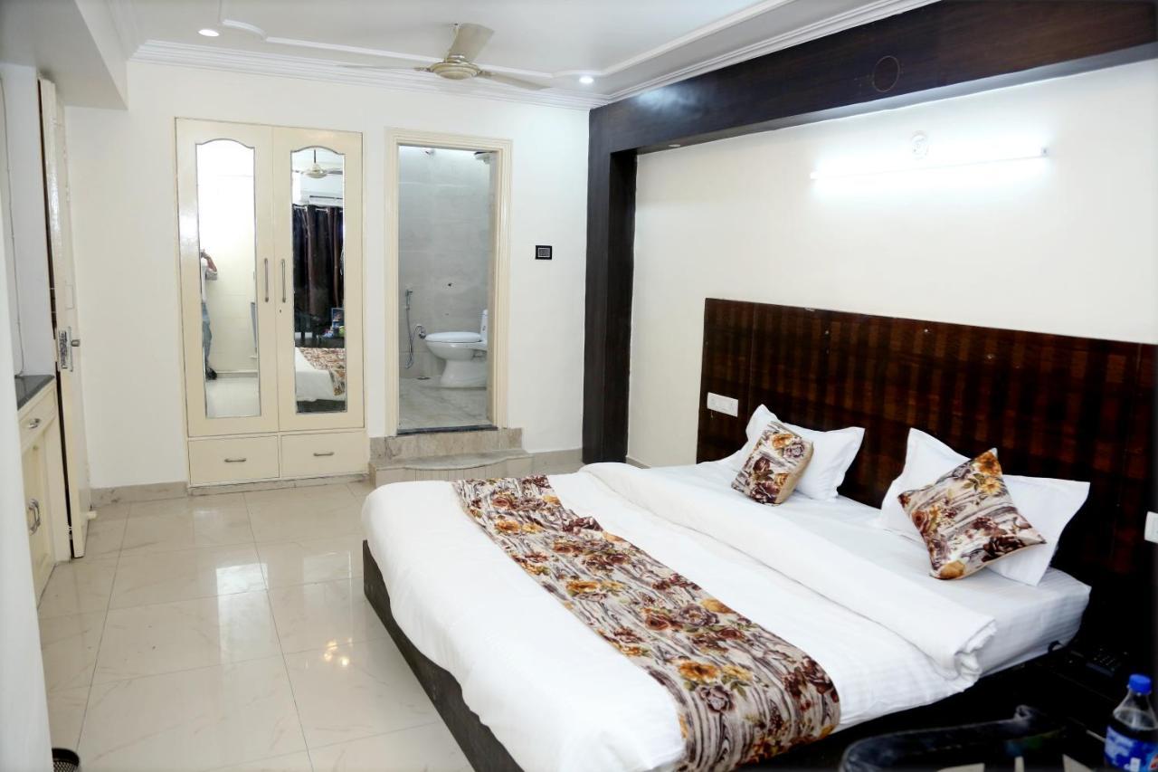 Happy Mark Suites Rooms Lucknow Exterior foto
